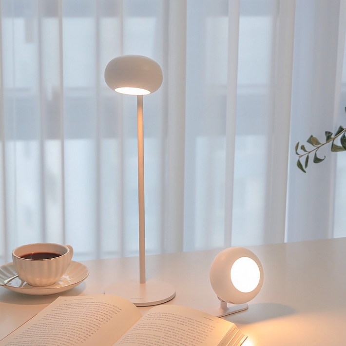 모락 넬리 마그넷 무선 터치 LED 스탠드 무드등 모락 넬리 마그넷 무선 터치 LED 스탠드 무드등
