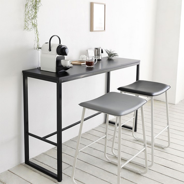 룸앤홈 헬싱키바 테이블, 블랙