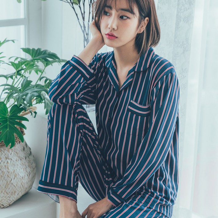 도씨 여성용 피치기모 긴팔 카라 잠옷 상하의 세트