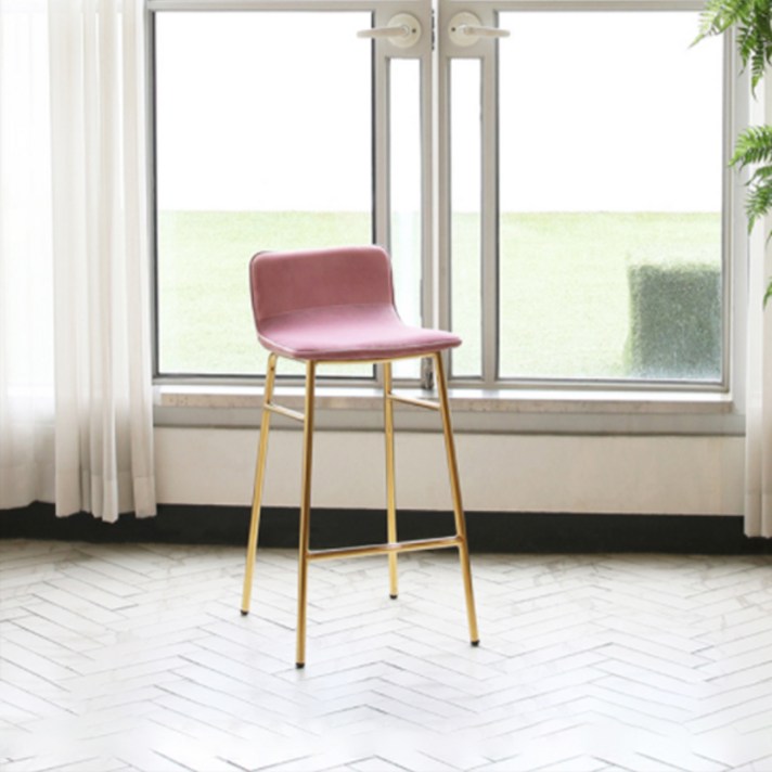 지엠퍼니처 샤이니 골드 바의자, 핑크