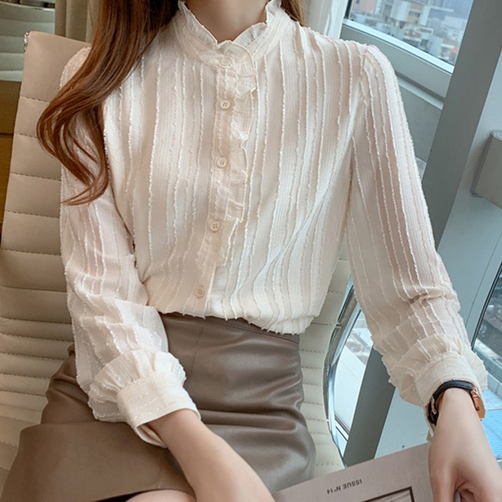 루나걸 런치트 프릴 블라우스