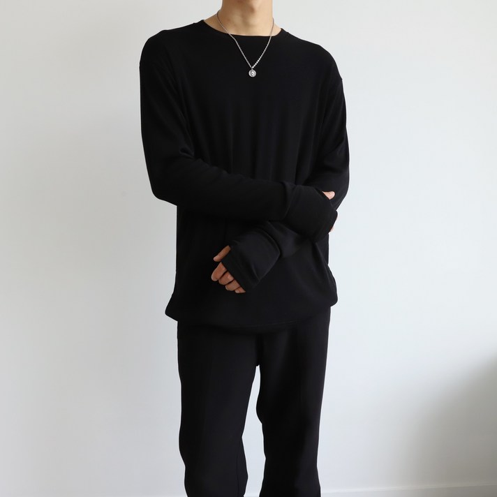 클로젯하우스 데일리 핸드 워머 라운드 긴팔티 (2color)