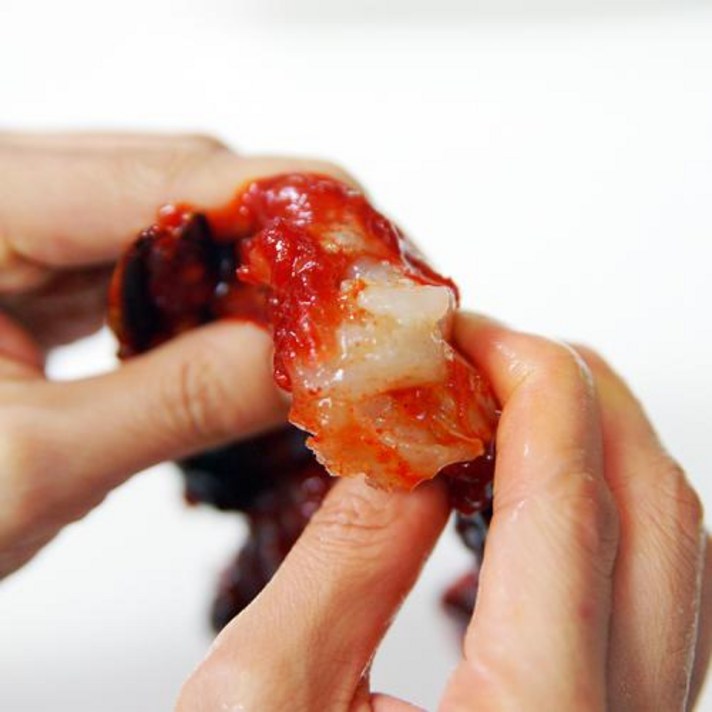 꽃게 10마리가 통째로 들어간 순살 간장/양념 게장 300g 기획전, 순살양념게장300g