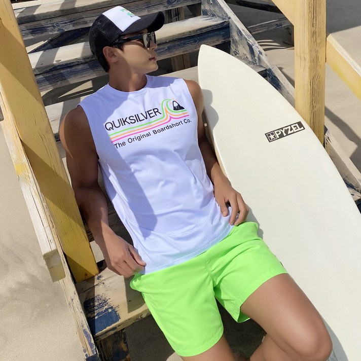 퀵실버 남성 민소매 래쉬가드 QS782WMT