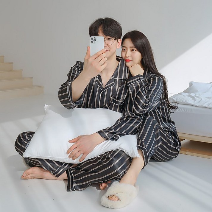 블랙 스트라이프 실크 커플잠옷세트