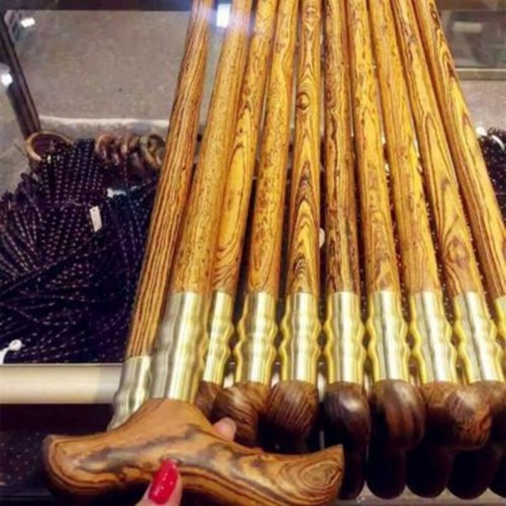 지팡이 연수목 청려장 할아버지생신선물 원목 노인 미끄럼 방지 황금단둥지팡이 나무 신사 원, 01 보통의 돈