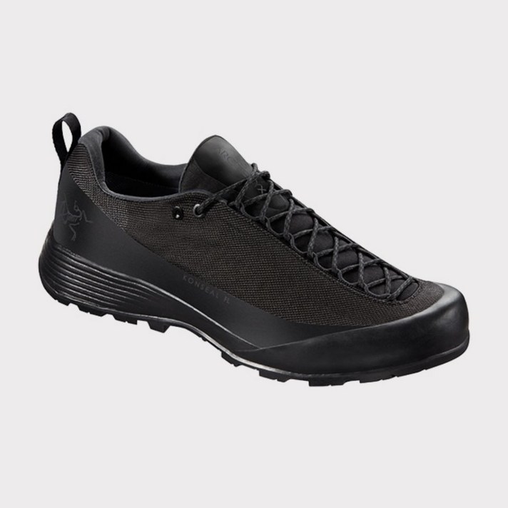 아크테릭스 남성 운동화 Konseal FL 2 GTX 컨실 등산화 산악화 하이킹화 블랙 Arcteryx men shoe