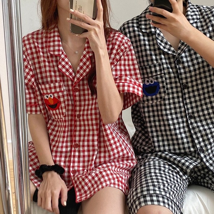지미줄리 엘모 체크 캐릭터 반팔 커플잠옷 파자마 세트