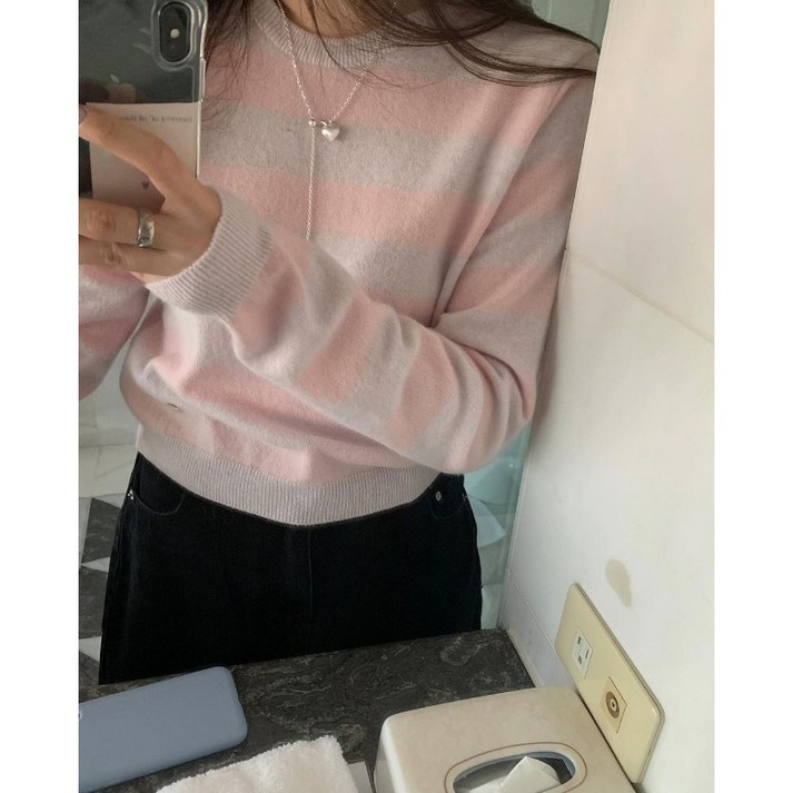 당일 여성 PYT 프리티영띵 캔디 팝 단가라 니트 오늘의룩 라운드넥