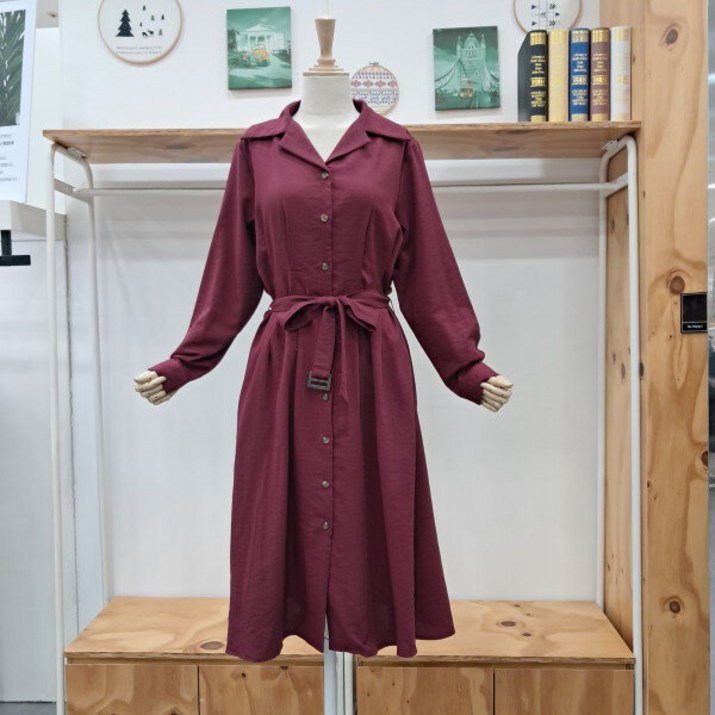 레코브 오픈카라핀턱원피스LC61D9OP569BWIYS