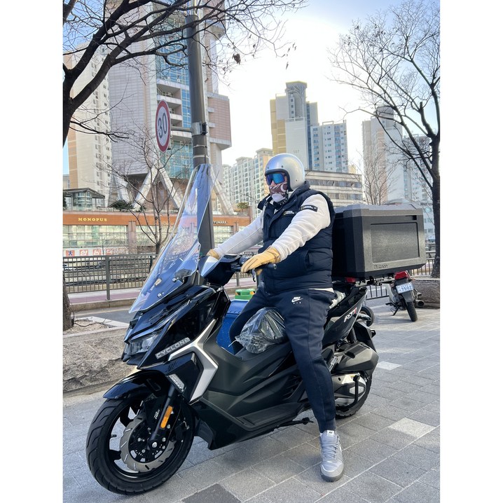 실속형 선택1. 블랙 사이클론 26년식 알티원 RT1 PCX125 UHR125 NMAX형 배달오토바이 출퇴근 오토바이