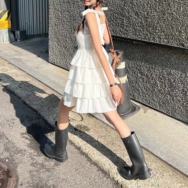 대박난박양 어깨끈 캉캉 미니 원피스 대박난박양 어깨끈 캉캉 미니 원피스
