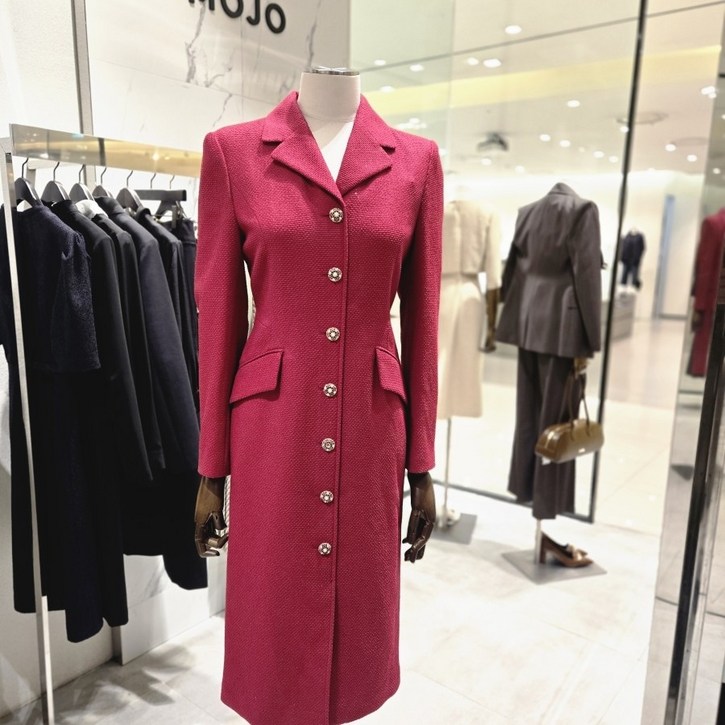 모조에스핀 버튼 포인트 카라넥 H라인 원피스 J233MSE011