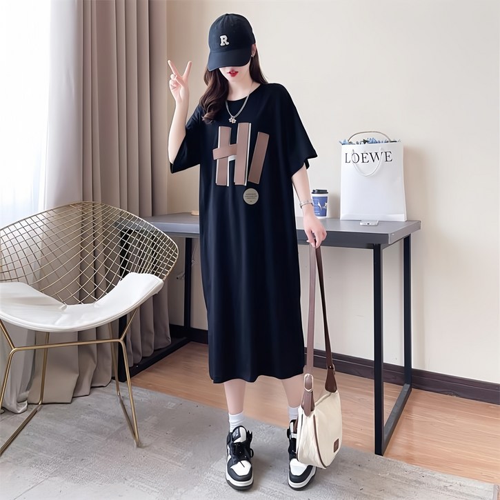 POMTOR여성용 디자인 라운드넥 반팔 원피스 루즈핏 미디 옆트임 여름 캐주얼룩