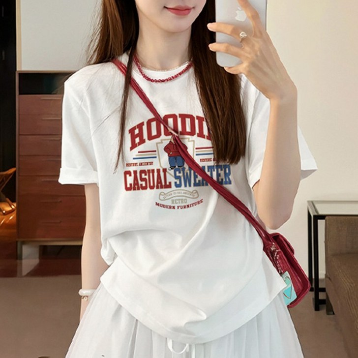 허블리 여성 프린팅 라운드넥 면 반팔 티셔츠 허블리 여성 프린팅 라운드넥 면 반팔 티셔츠