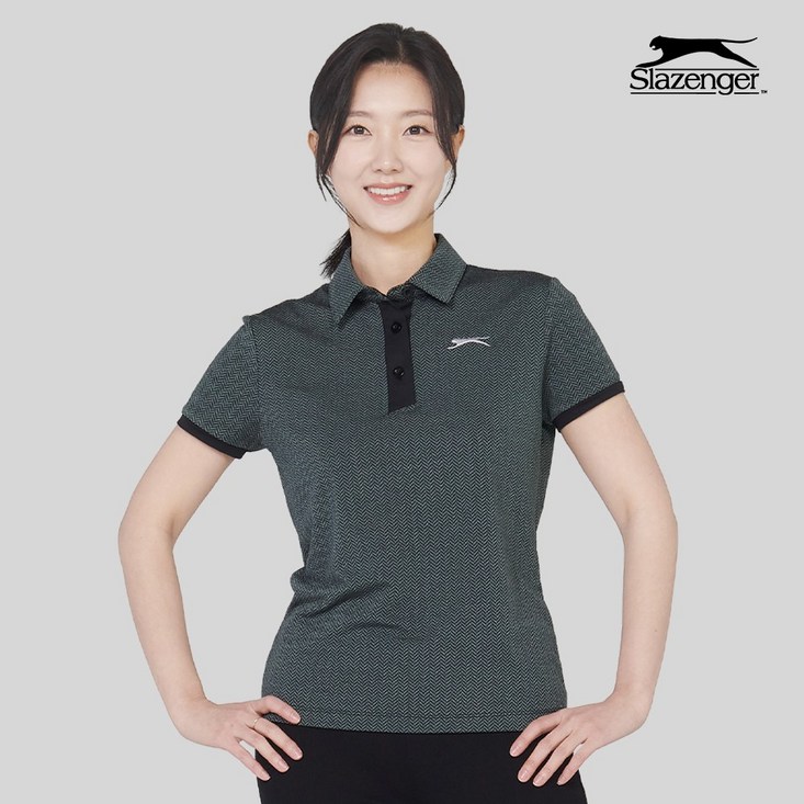 슬레진저 여성 헤링본 카라 블랙 티셔츠 S22WK7340