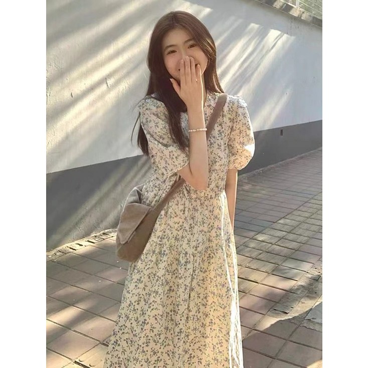 바캉스 분위기 플라워 원피스 바캉스 분위기 플라워 원피스