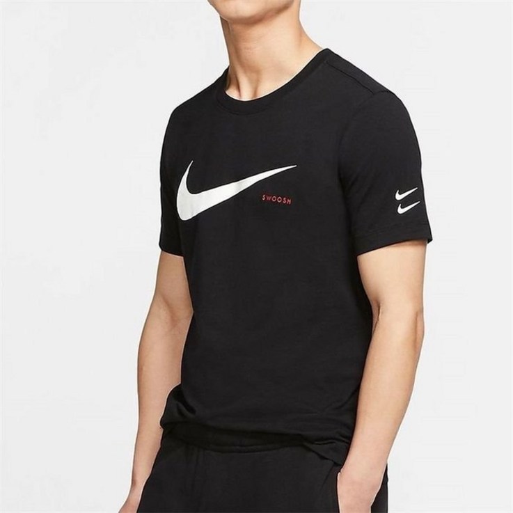 나이키 스포츠웨어 스우시 반팔 티셔츠 블랙,화이트 DB5858-100 1