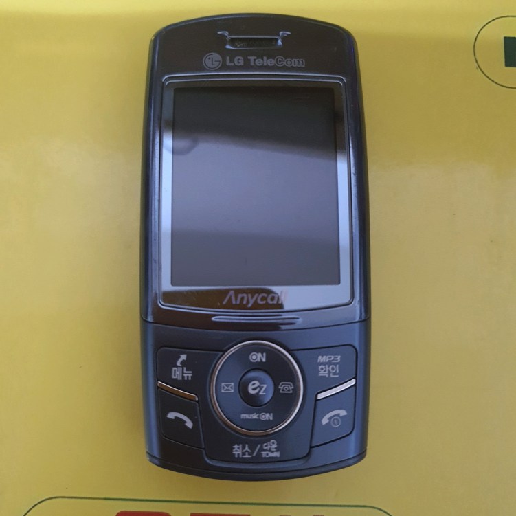 컴팩트 슬라이드폰sphc2350 gdp616 피처폰 2g폰 공기계